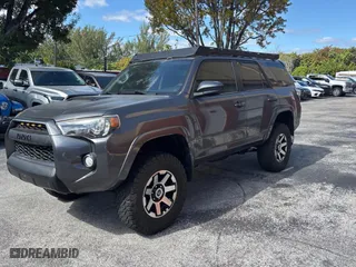 2017 Toyota 4Runner SR5 with VIN JTEBU5JR4H5478018, listed as a Copart auction lot 53261935 with 95,158 mi miles and Salvage Title. Bid and sale history available at carsss.com. Image 2.