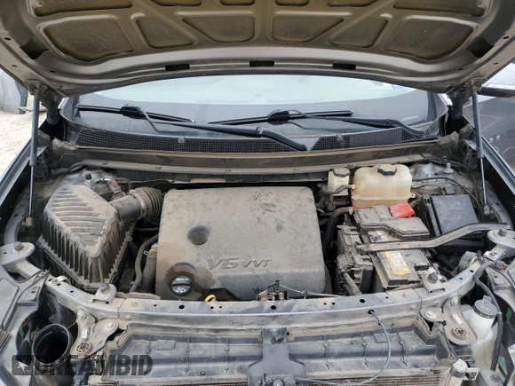 2018 Chevrolet Traverse Premier with VIN 1GNERKKW8JJ156024, listed as a Copart auction lot 46453915 with 128,527 mi miles and Salvage Title. Bid and sale history available at carsss.com. Image 12.