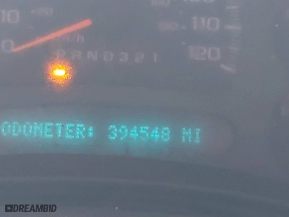 2006 Chevrolet Silverado 1500 LT1 with VIN 1GCEK19B86E186215, listed as a IAAI auction lot 41190630 with 394,548 mi miles. Bid and sale history available at carsss.com. Image 15.