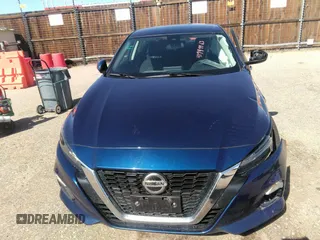 2022 Nissan Altima 2.5 S with VIN 1N4BL4BV4NN383800, listed as a IAAI auction lot 41949963 with 59,770 mi miles. Bid and sale history available at carsss.com. Image 11.