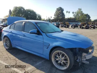 2015 BMW M3 z VIN WBS3C9C58FP806094, wystawiony jako Copart lot #52009855 z przebiegiem Nie podano mil oraz Szkody całkowita. Historia ofert i sprzedaży dostępna na DreamBid. Obrazek 4.