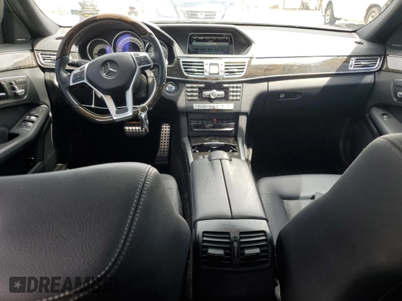 2015 Mercedes-Benz E 350 Sport with VIN WDDHF5KB3FB140317, listed as a Copart auction lot 53311025 with 55,876 mi miles and Salvage Title. Bid and sale history available at DreamBid. Image 8.
