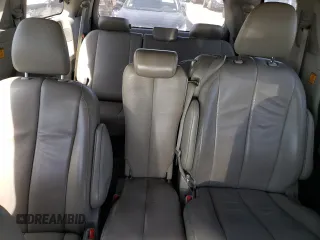 2013 Toyota Sienna XLE AAS с VIN 5TDYK3DC2DS313685, выставлен на аукционе Copart как лот 56064505 с пробегом 115 624 миль миль и Списание • Salvage title. История ставок и продаж доступна на DreamBid. Изображение 10.