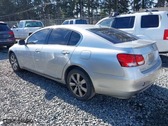 2008 Lexus GS 350 with VIN JTHCE96S980014422, listed as a IAAI auction lot 41676670 with 185,602 mi miles. Bid and sale history available at carsss.com. Image 3.