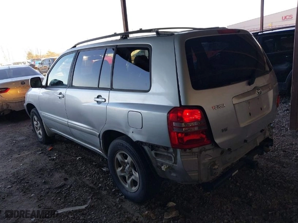 2001 Toyota Highlander with VIN JTEGF21A410019289, listed as a IAAI auction lot 41397643 with 187,882 mi miles. Bid and sale history available at carsss.com. Image 3.