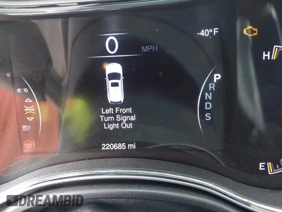 2015 Jeep Grand Cherokee Altitude with VIN 1C4RJEAG2FC901391, listed as a IAAI auction lot 41565763 with 220,685 mi miles. Bid and sale history available at carsss.com. Image 7.