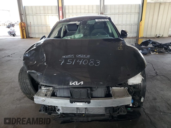 2024 Kia EV6 Light Long Range with VIN KNDC3DLC3R5186280, listed as a Copart auction lot 82421014 with 1,352 mi miles and Salvage Title. Bid and sale history available at carsss.com. Image 5.