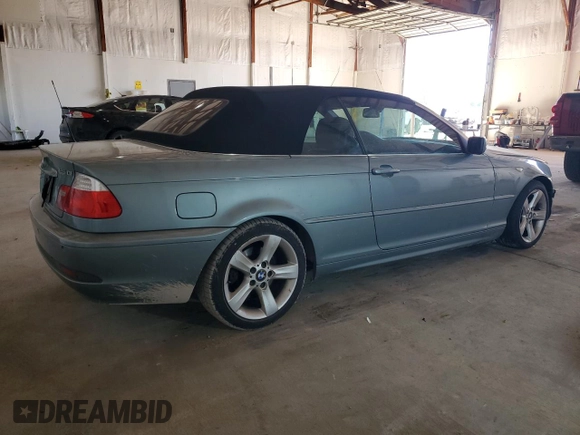 2004 BMW 3 Series 325Ci with VIN WBABW33424PG98566, listed as a Copart auction lot 45933875 with 92,577 mi miles and Salvage Title. Bid and sale history available at carsss.com. Image 3.