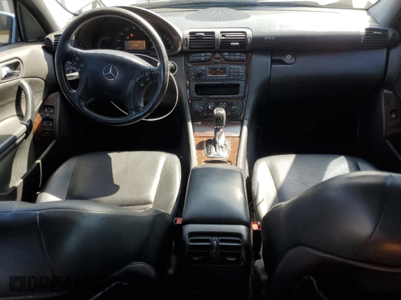 2004 Mercedes-Benz C 240 с VIN WDBRF61J94F503303, выставлен на аукционе Copart как лот 57877645 с пробегом 193 702 миль миль и Списание • Salvage title. История ставок и продаж доступна на DreamBid. Изображение 8.