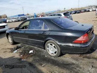 2006 Mercedes-Benz S 500 with VIN WDBNG84JX6A476485, listed as a Copart auction lot 77179734 with 229,079 mi miles and Clean title. Bid and sale history available at DreamBid. Image 2.