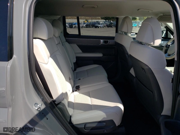 2024 Hyundai Santa Fe SEL with VIN 5NMP24GL3RH008025, listed as a Copart auction lot 60092404 with 3,769 mi miles and Salvage Title. Bid and sale history available at carsss.com. Image 11.