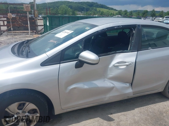 2015 Honda Civic LX с VIN 19XFB2F5XFE271876, выставлен на аукционе IAAI как лот 42705745 с пробегом 146 305 миль миль и . История ставок и продаж доступна на DreamBid. Изображение 6.