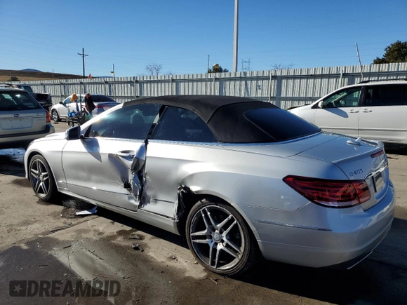 2015 Mercedes-Benz E 400 with VIN WDDKK6FF7FF300518, listed as a Copart auction lot 85859404 with 50,010 mi miles and Salvage title. Bid and sale history available at DreamBid. Image 2.