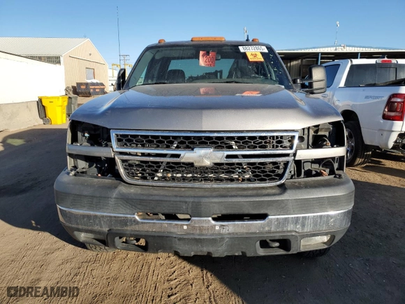 2006 Chevrolet Silverado 3500 DRW Wrk Trk with VIN 1GCJK33276F138041, listed as a Copart auction lot 88272865 with NaN miles and Salvage Title. Bid and sale history available at carsss.com. Image 5.