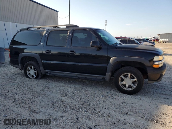 2004 Chevrolet Suburban Z71 with VIN 3GNFK16Z14G117823, listed as a Copart auction lot 74118104 with 136,042 mi miles and Salvage Title. Bid and sale history available at carsss.com. Image 4.