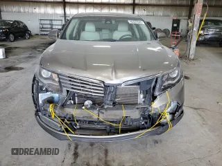 2016 Lincoln MKX Select with VIN 2LMTJ6KR2GBL61991, listed as a Copart auction lot 48429585 with 147,229 mi miles and Salvage Title. Bid and sale history available at DreamBid. Image 5.