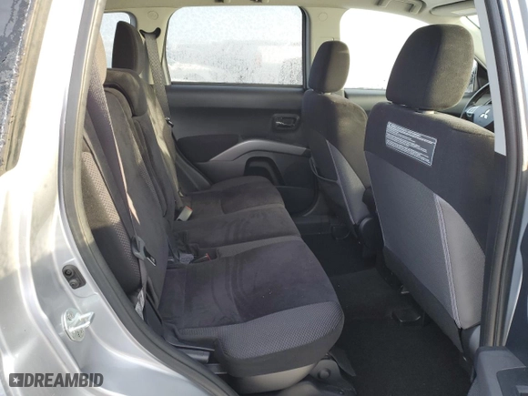2011 Mitsubishi Outlander ES with VIN JA4AS2AW7BU028851, listed as a Copart auction lot 85541964 with 116,956 mi miles and Salvage Title. Bid and sale history available at carsss.com. Image 10.