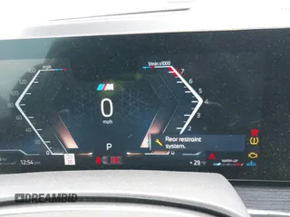 2024 BMW X5 xDrive40i z VIN 5UX23EU06R9S09659, wystawiony jako IAAI lot #41444238 z przebiegiem 26 923 mil mil oraz . Historia ofert i sprzedaży dostępna na DreamBid. Obrazek 7.