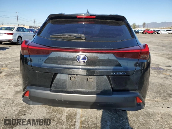 2020 Lexus UX with VIN JTHX9JBH9L2035687, listed as a Copart auction lot 71314652 with 43,542 mi miles. Bid and sale history available at carsss.com. Image 6.