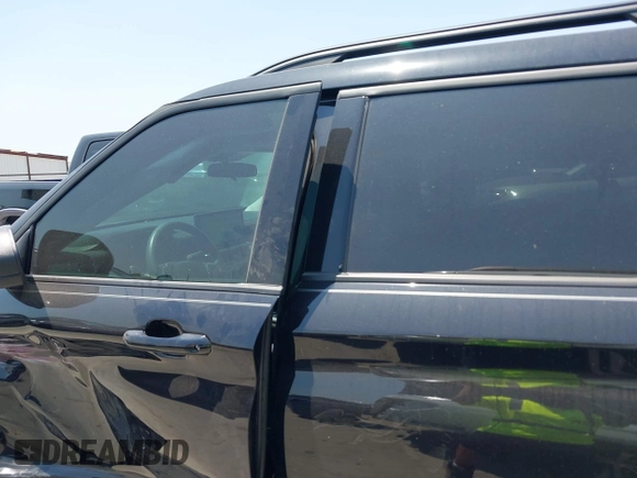 2025 Ford Explorer Active with VIN 1FMUK7DH7SGA99586, listed as a IAAI auction lot 42325672 with 1,960 mi miles and . Bid and sale history available at DreamBid. Image 18.