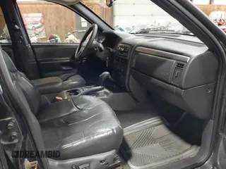 2001 Jeep Grand Cherokee Laredo с VIN 1J4GW48SX1C691946, выставлен на аукционе IAAI как лот 42468388 с пробегом 162 310 миль миль и . История ставок и продаж доступна на DreamBid. Изображение 5.
