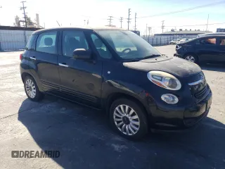 2014 FIAT 500L Easy with VIN ZFBCFABH4EZ020553, listed as a Copart auction lot 88782575 with 125,638 mi miles and Clean Title. Bid and sale history available at carsss.com. Image 4.
