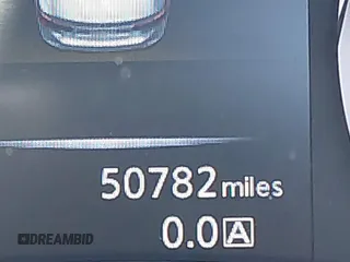 2020 Infiniti Q50 Luxe z VIN JN1EV7AP3LM203377, wystawiony jako IAAI lot #42117656 z przebiegiem 50 782 mil mil oraz . Historia ofert i sprzedaży dostępna na DreamBid. Obrazek 14.