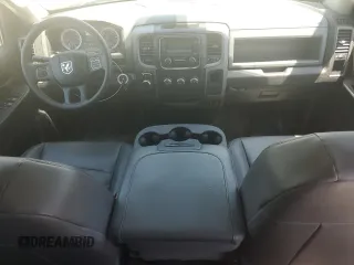 2019 Ram 1500 Tradesman z VIN 1C6RR6FG1KS701925, wystawiony jako Copart lot #57679845 z przebiegiem 129 264 mil mil oraz Szkoda całkowita • Salvage title. Historia ofert i sprzedaży dostępna na DreamBid. Obrazek 8.