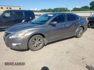 2015 Nissan Altima 2.5 with VIN 1N4AL3AP6FN918801, listed as a Copart auction lot 62126775 with 95,952 mi miles and Salvage title. Bid and sale history available at DreamBid. Image 1.