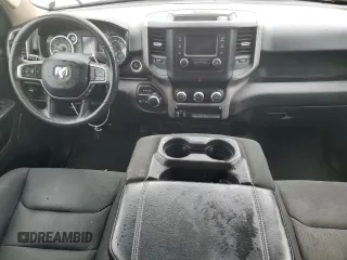 2020 Ram 1500 Tradesman z VIN 1C6SRFNT0LN414883, wystawiony jako Copart lot #56750054 z przebiegiem 119 340 mil mil oraz Szkoda całkowita • Salvage title. Historia ofert i sprzedaży dostępna na DreamBid. Obrazek 8.