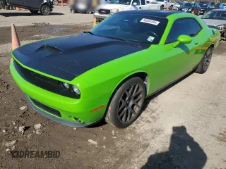 2017 Dodge Challenger R/T Plus z VIN 2C3CDZBT2HH554150, wystawiony jako Copart lot #86804494 z przebiegiem 50 882 mil mil oraz Szkoda całkowita • Salvage title. Historia ofert i sprzedaży dostępna na DreamBid. Obrazek 1.