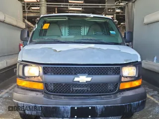 2010 Chevrolet Express Cargo с VIN 1GCZGFBA1A1160380, выставлен на аукционе IAAI как лот 42763033 с пробегом 153 559 миль миль и . История ставок и продаж доступна на DreamBid. Изображение 29.