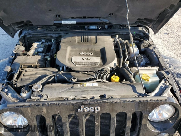 2015 Jeep Wrangler Unlimited Sahara with VIN 1C4BJWEG2FL690498, listed as a Copart auction lot 73598124 with 143,564 mi miles and Salvage Title. Bid and sale history available at carsss.com. Image 14.