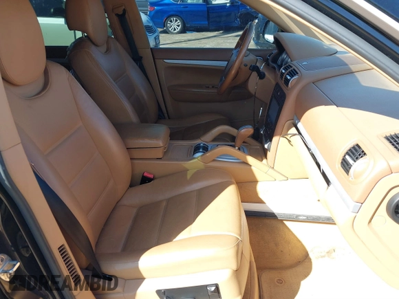 2005 Porsche Cayenne S with VIN WP1AB29P25LA65267, listed as a IAAI auction lot 41873162 with 188,413 mi miles. Bid and sale history available at carsss.com. Image 5.