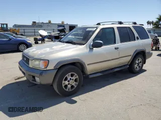 2000 Nissan Pathfinder XE with VIN JN8AR07S0YW403961, listed as a Copart auction lot 60335885 with 334,388 mi miles and Salvage title. Bid and sale history available at DreamBid. Image 1.