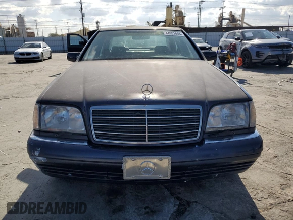 1995 Mercedes-Benz S with VIN WDBGA43E8SA217771, listed as a Copart auction lot 44983005 with 135,902 mi miles and Clean Title. Bid and sale history available at DreamBid. Image 5.