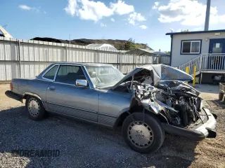 1988 Mercedes-Benz 560 with VIN WDBBA48D8JA077522, listed as a Copart auction lot 71857094 with 40,257 mi miles and Clean Title. Bid and sale history available at carsss.com. Image 4.