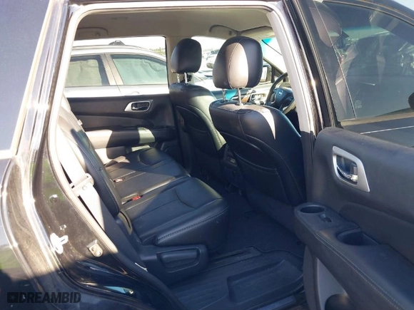 2014 Nissan Pathfinder SV with VIN 5N1AR2MN9EC703495, listed as a IAAI auction lot 41676908 with 233,047 mi miles. Bid and sale history available at carsss.com. Image 8.