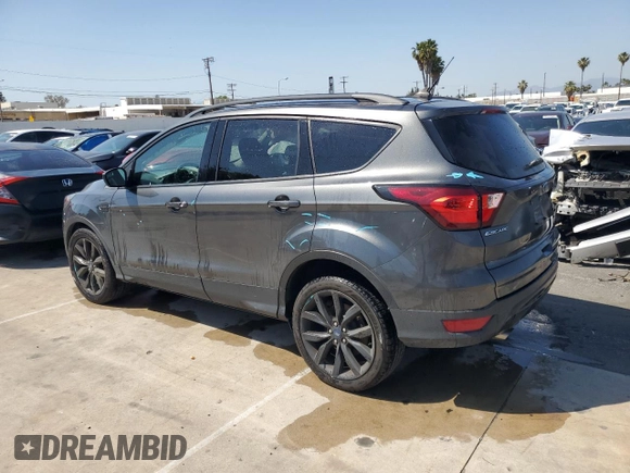 2019 Ford Escape SE with VIN 1FMCU0GD6KUA25082, listed as a Copart auction lot 50980465 with 72,505 mi miles and Clean Title. Bid and sale history available at carsss.com. Image 2.