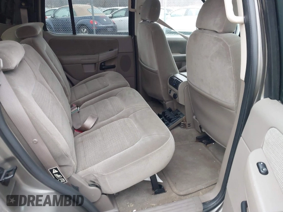 2002 Ford Explorer XLT with VIN 1FMZU73W82ZC12532, listed as a IAAI auction lot 41782329 with 163,032 mi miles and . Bid and sale history available at DreamBid. Image 8.
