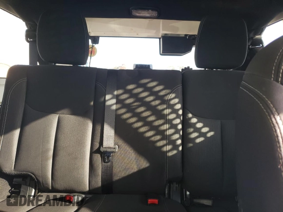2018 Jeep Wrangler JK Unlimited Altitude with VIN 1C4BJWEGXJL936447, listed as a Copart auction lot 82546004 with 150,053 mi miles and Salvage Title. Bid and sale history available at carsss.com. Image 10.