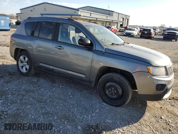 2011 Jeep Compass Latitude with VIN 1J4NT1FB5BD290818, listed as a Copart auction lot 46876085 with 176,008 mi miles and Salvage Title. Bid and sale history available at carsss.com. Image 4.
