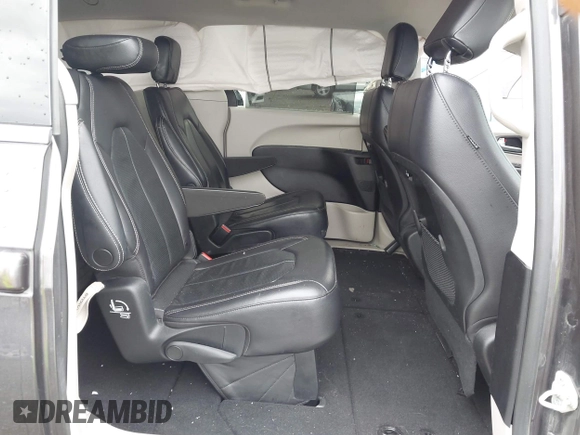 2022 Chrysler Pacifica Touring L with VIN 2C4RC1BG8NR116770, listed as a IAAI auction lot 42093616 with 98,479 mi miles and . Bid and sale history available at DreamBid. Image 8.