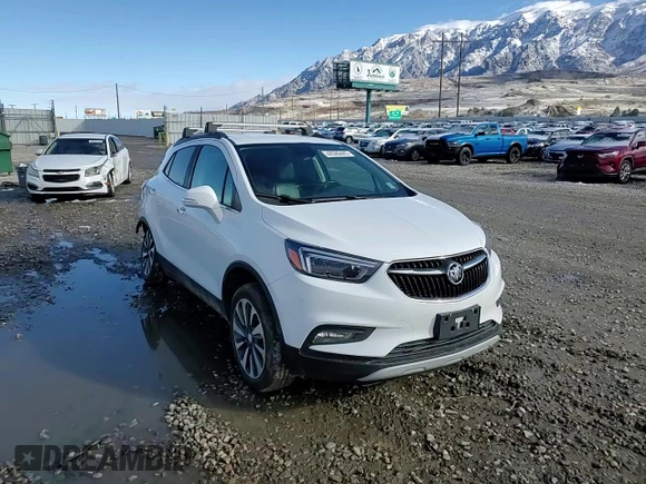 2020 Buick Encore Essence z VIN KL4CJGSB6LB044234, wystawiony jako Copart lot #48580445 z przebiegiem 94 654 mil mil oraz Szkody całkowita. Historia ofert i sprzedaży dostępna na DreamBid. Obrazek 12.