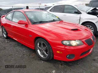 2005 Pontiac GTO with VIN 6G2VX12U05L370479, listed as a IAAI auction lot 41721469 with 86,683 mi miles. Bid and sale history available at carsss.com. Image 1.