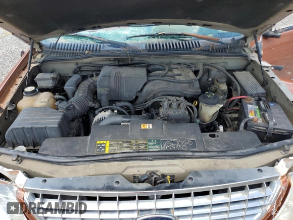 2003 Ford Explorer XLT с VIN 1FMZU73K13UA24866, выставлен на аукционе Copart как лот 57864625 с пробегом 252 887 миль миль и Списание • Salvage title. История ставок и продаж доступна на DreamBid. Изображение 12.
