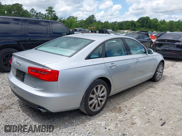 2015 Audi A6 Premium z VIN WAUCFAFC7FN034531, wystawiony jako IAAI lot #42172539 z przebiegiem 57 565 mil mil oraz . Historia ofert i sprzedaży dostępna na DreamBid. Obrazek 4.