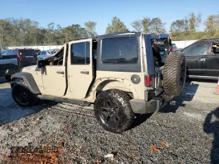 2018 Jeep Wrangler JK Unlimited Sport S with VIN 1C4BJWDG8JL879277, listed as a Copart auction lot 75980814 with 71,810 mi miles and Salvage Title. Bid and sale history available at carsss.com. Image 2.