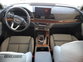 2023 Audi Q5 S line Premium Plus with VIN WA1E2AFY8P2128031, listed as a Copart auction lot 82355774 with 23,909 mi miles and Clean title. Bid and sale history available at DreamBid. Image 8.
