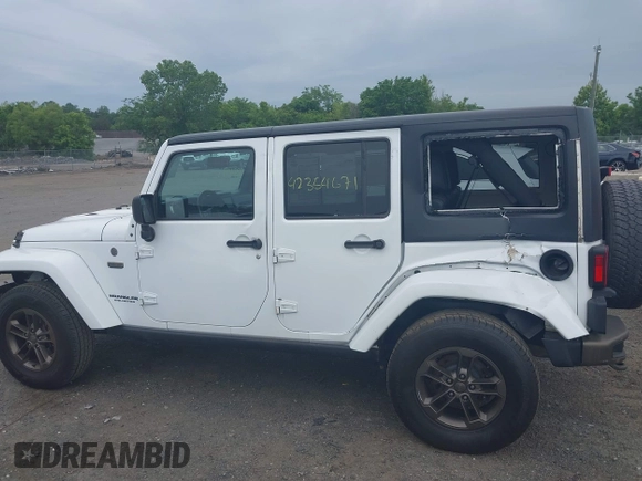 2017 Jeep Wrangler Unlimited 75th Anniversary z VIN 1C4HJWEG8HL502984, wystawiony jako IAAI lot #42354671 z przebiegiem 108 900 mil mil oraz . Historia ofert i sprzedaży dostępna na DreamBid. Obrazek 14.